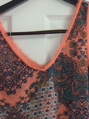 Red Camel Coral Paisley Print Tank Top